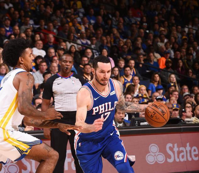 跑位更主动 跑位更主动