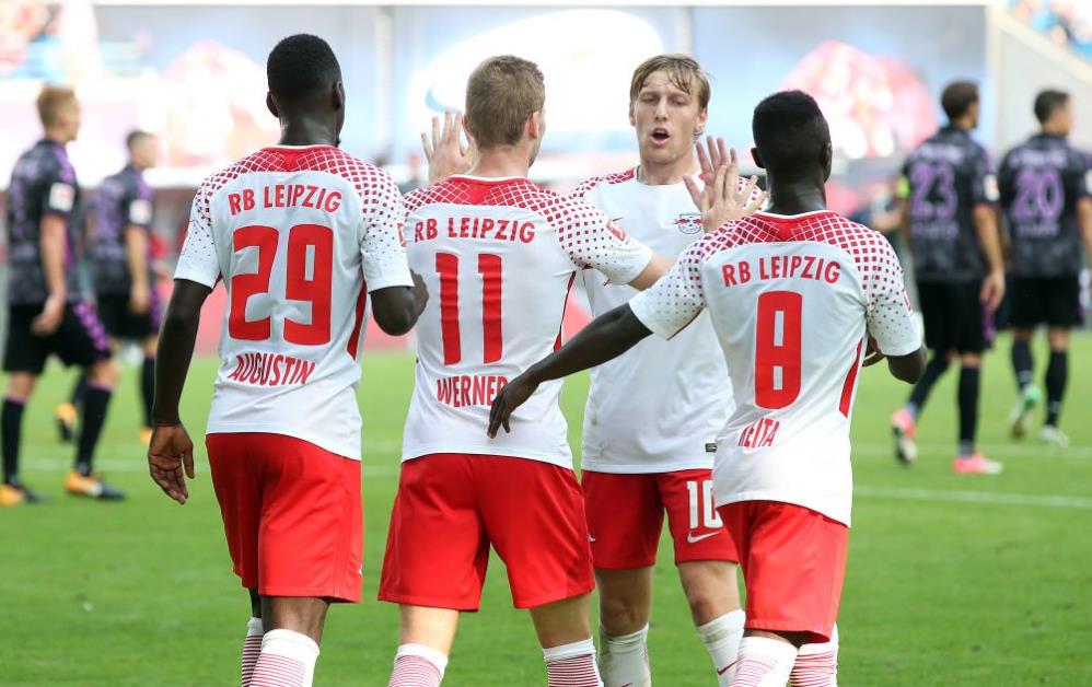 律与发接发 律与发接发